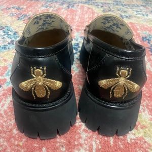 Gucci Lug sole Loafers/Worn once